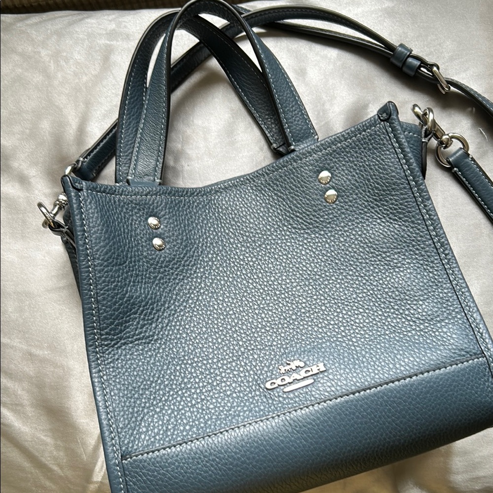 Coach Black Leather Women's Bag